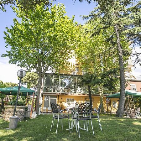 Hotel Del Falco تّشيرفييا المظهر الخارجي الصورة