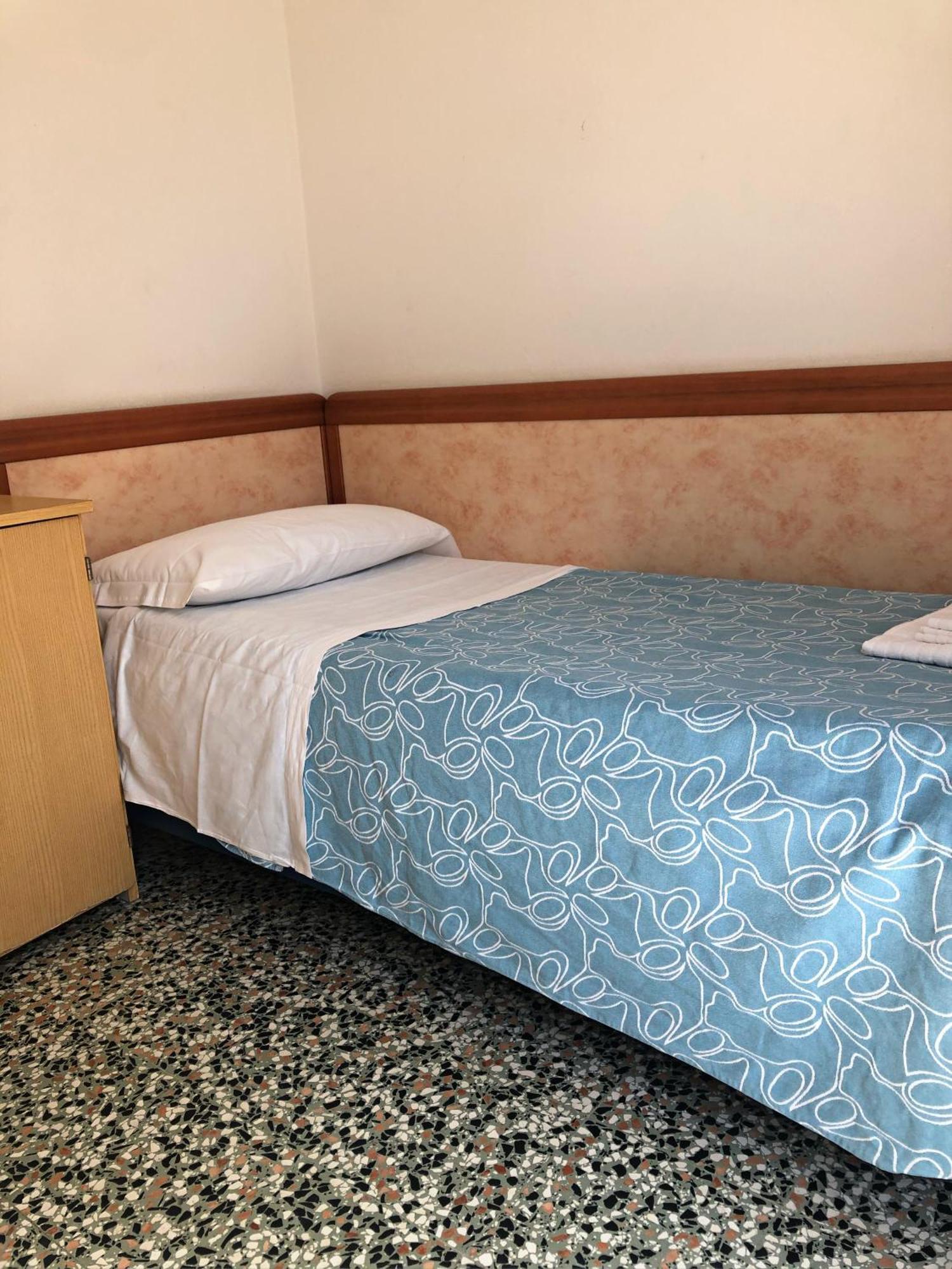 Hotel Del Falco تّشيرفييا المظهر الخارجي الصورة