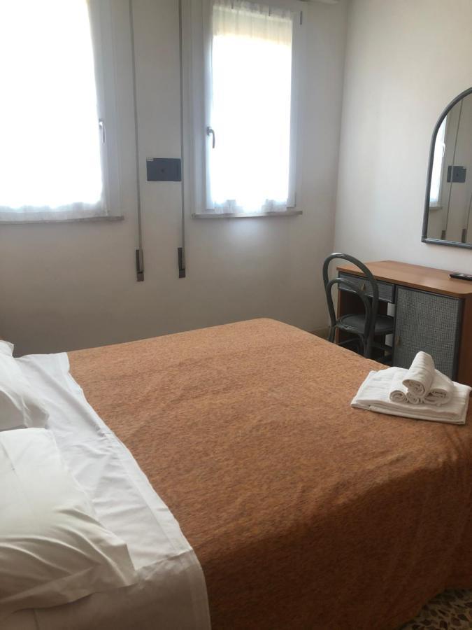 Hotel Del Falco تّشيرفييا المظهر الخارجي الصورة